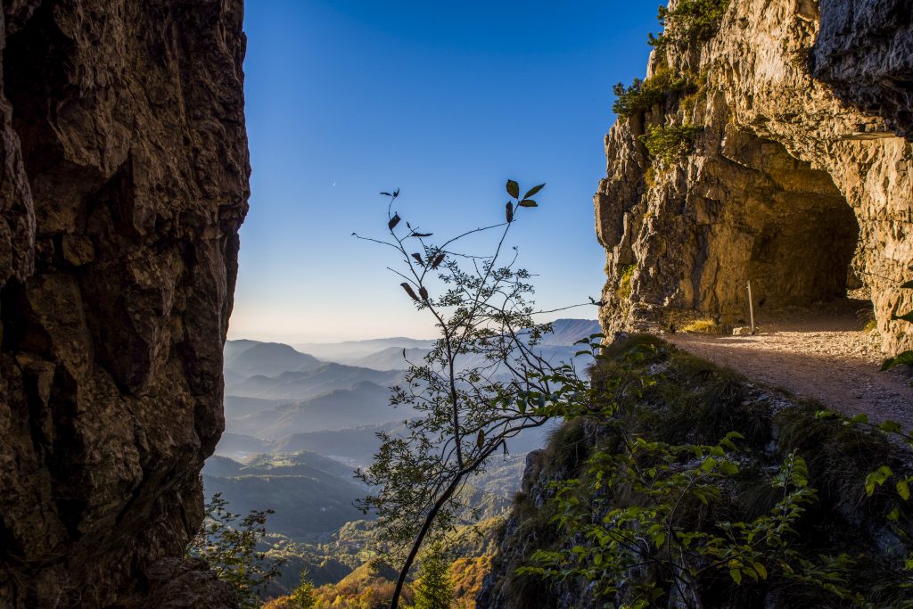 Strada delle 52 Gallerie - Foto Wikimedia Commons @DiDi0509