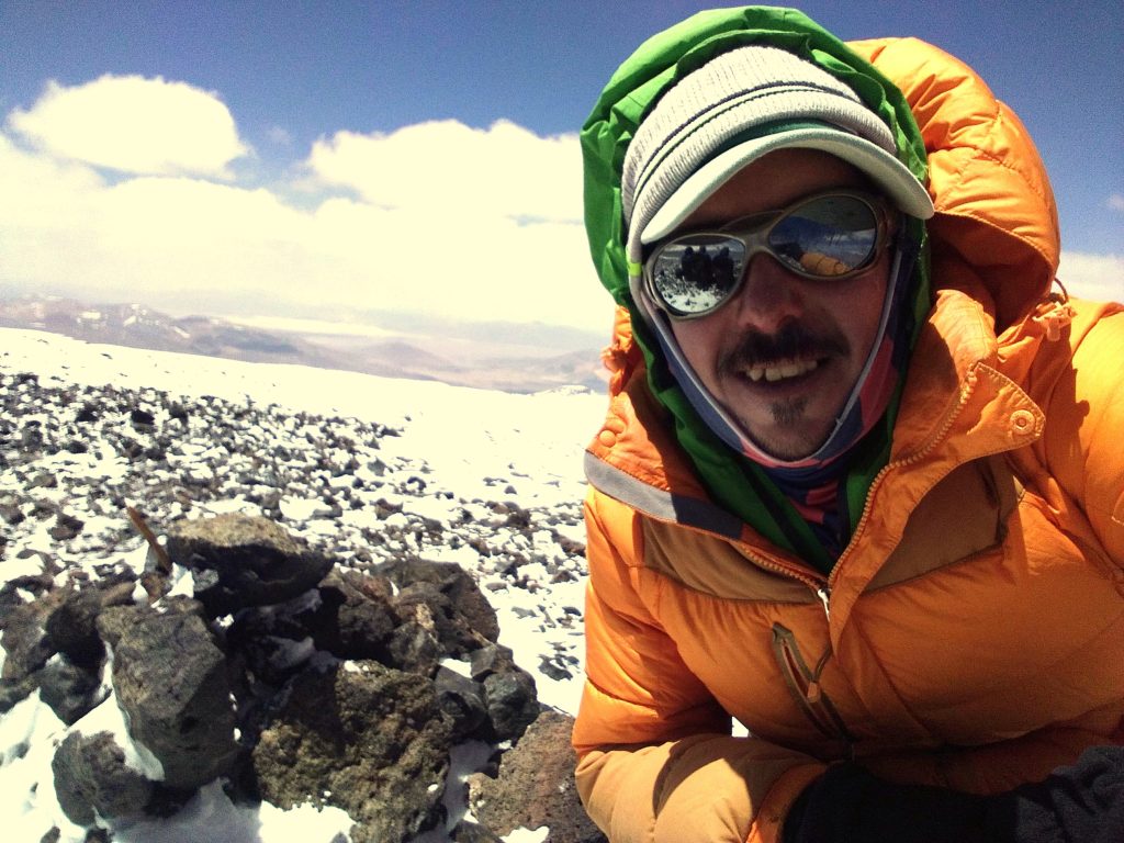 Eduardo Salas su uno dei 6000 della Catamarca © Eduardo Salas