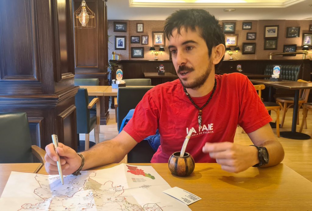 Il geologo e andinista Eduardo Salas. Foto Stefano Ardito