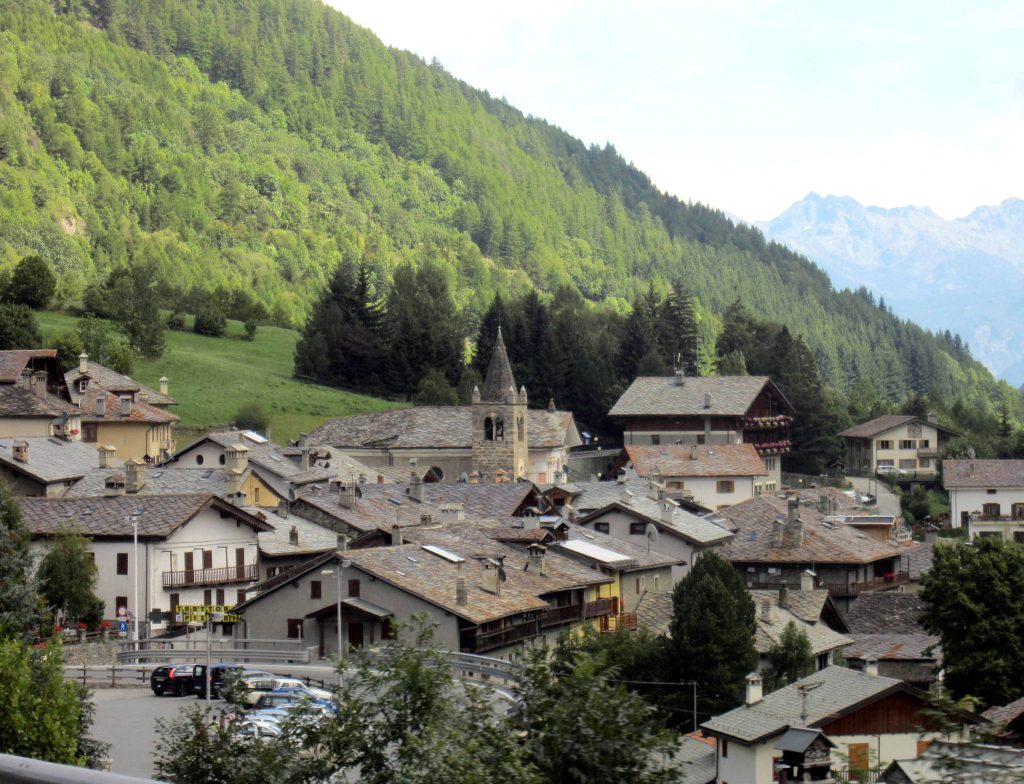 Etroubles. Foto Wikimedia Commons @Luca Aless