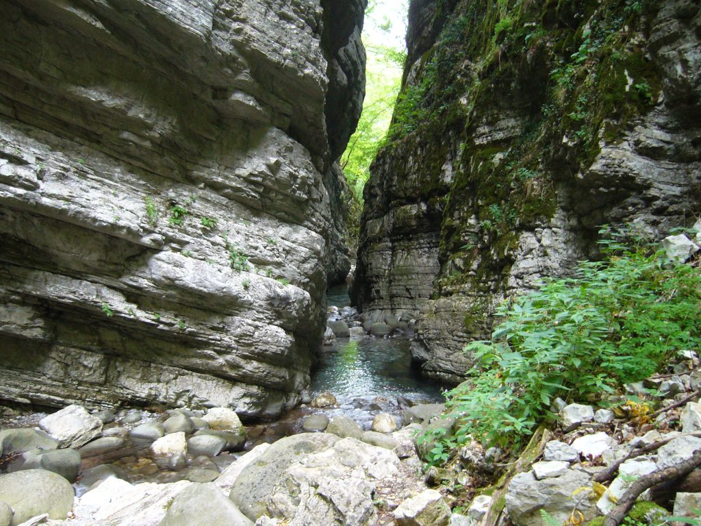Orrido di Botri. Foto Wikimedia Commons @Alecobbe