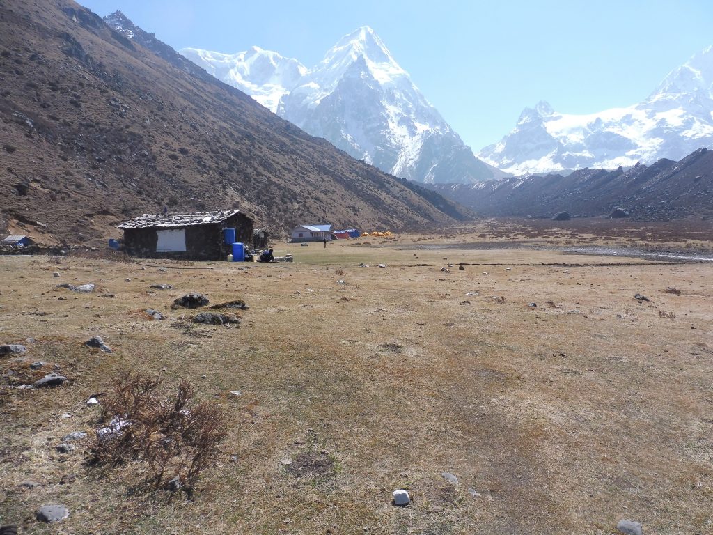 Campo base a Ramche - Courtesy Romano Benet