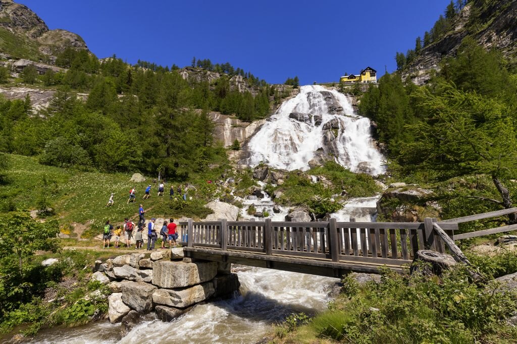 Cascata del Toce Valle Formazza - Archivio Fotografico Distretto Turistico dei Laghi - Foto di Marco Benedetto Cerini