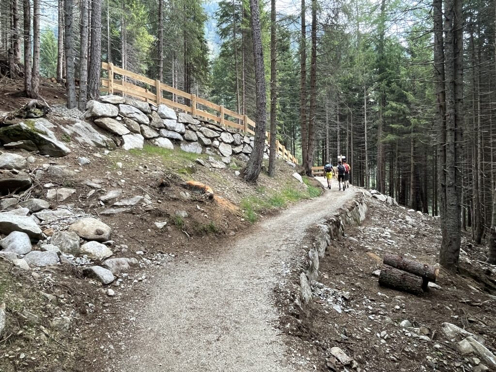 Il nuovo sentiero B06 fino al lago Nambino