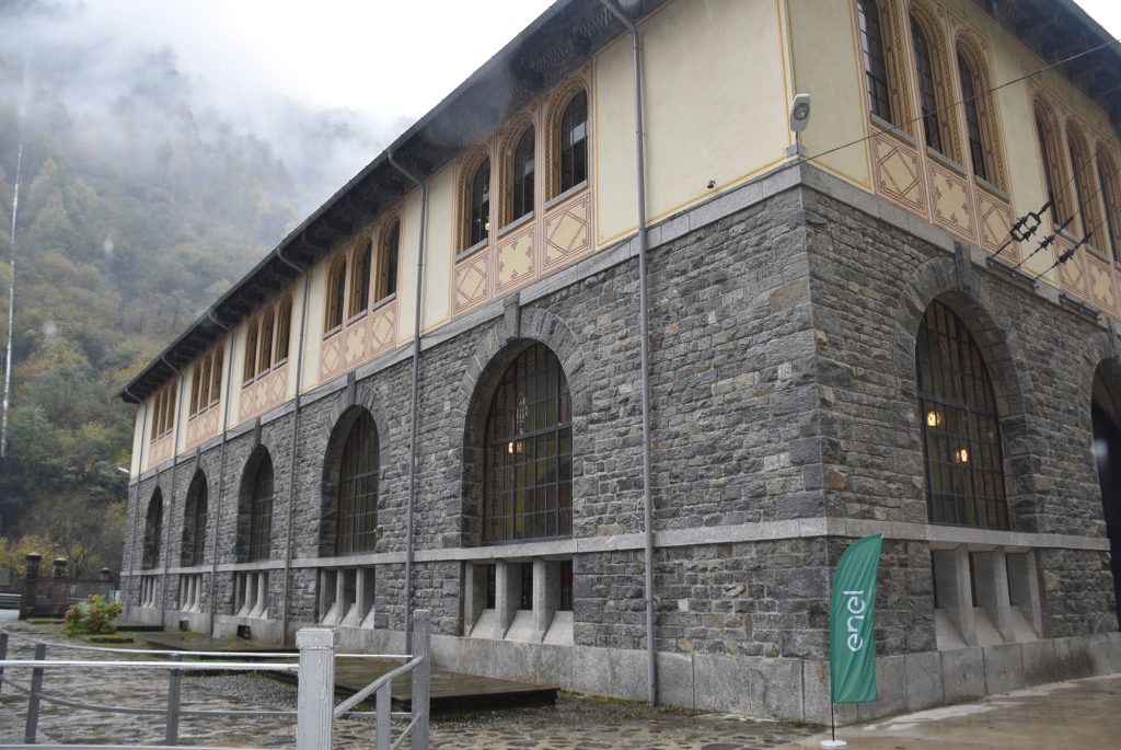 Centrale idroelettrica di Rovesca.