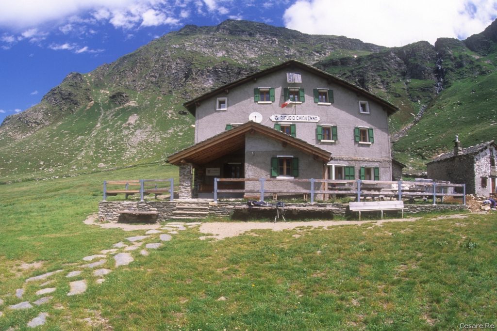 Il rifugio Chiavenna. Foto di Cesare Re