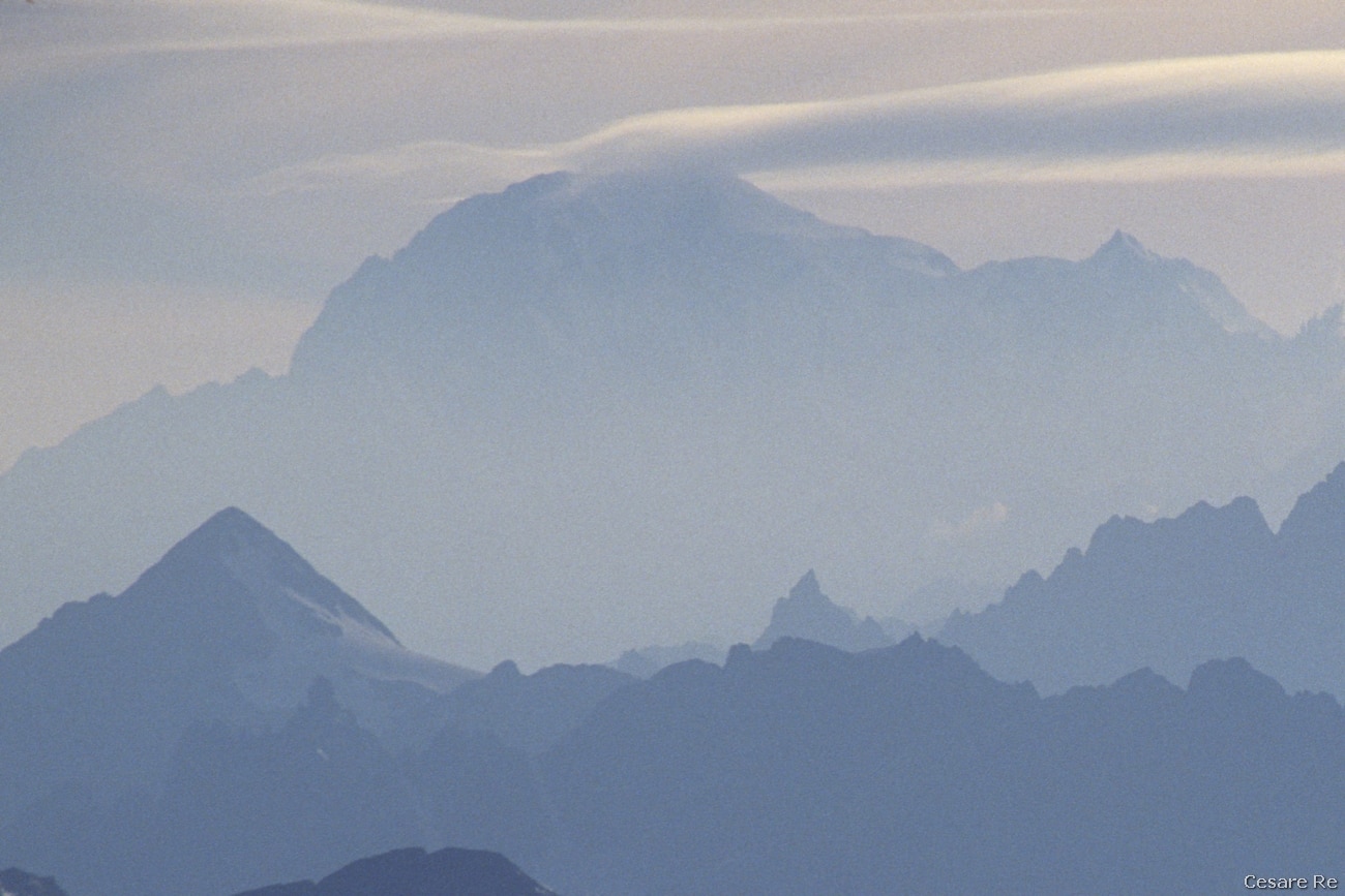 Monte Bianco dalla cima della Testa Grigia. Foto di Cesare Re