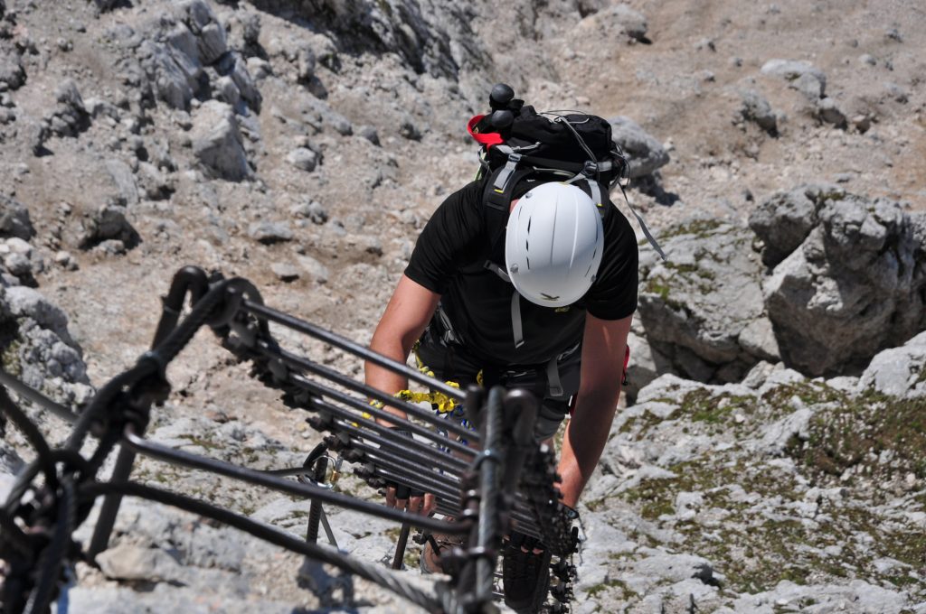Jof di Montasio, scala Pipan. Foto di Stefano Ardito
