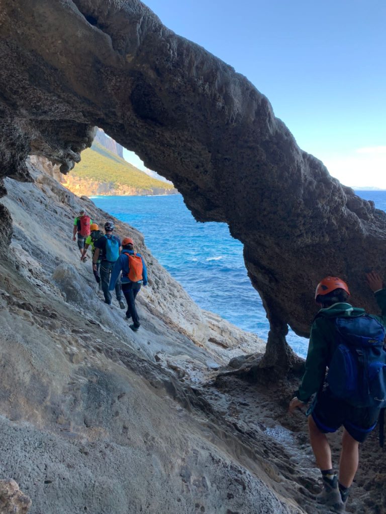 Un passaggio a fil di mare credit Dreaming Supramonte