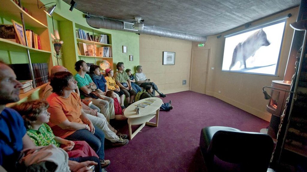 Uomini e Lupi visitatori credit Aree Protette Alpi Marittime