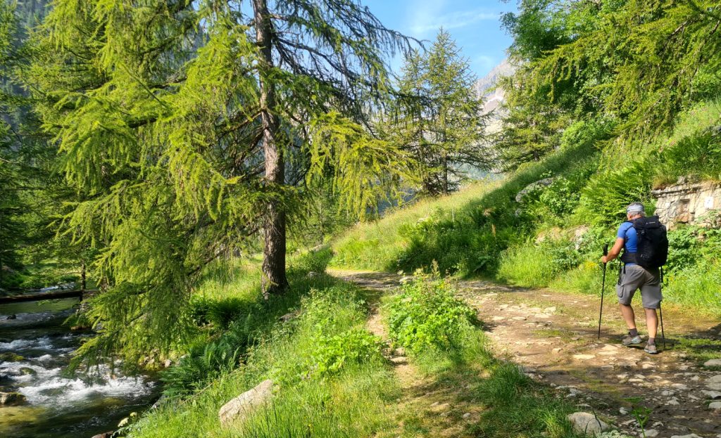 Verso il Piano del Valasco, foto di Stefano Ardito.