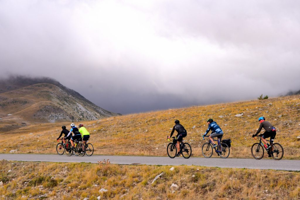 Concorrenti su Campo Imperatore credit Stefano Ardito