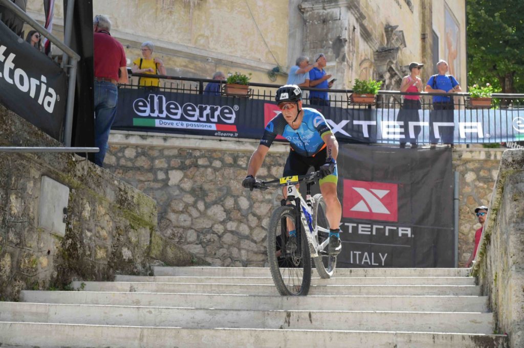 Stefano Ruaro in gara PH Carel du Plessis XTERRA