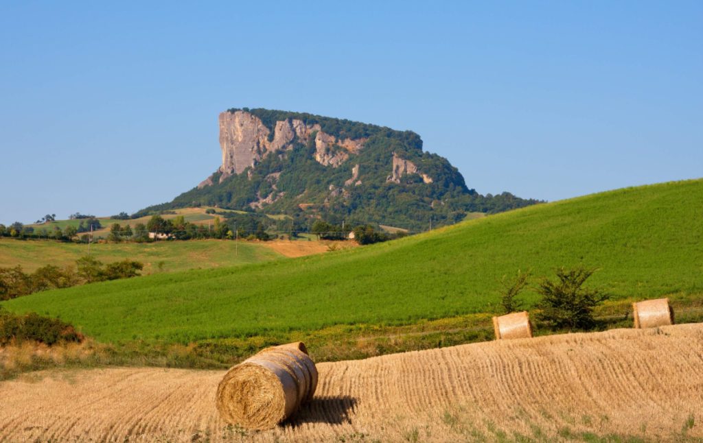 la Pietra di Bismantova @AdobeStock