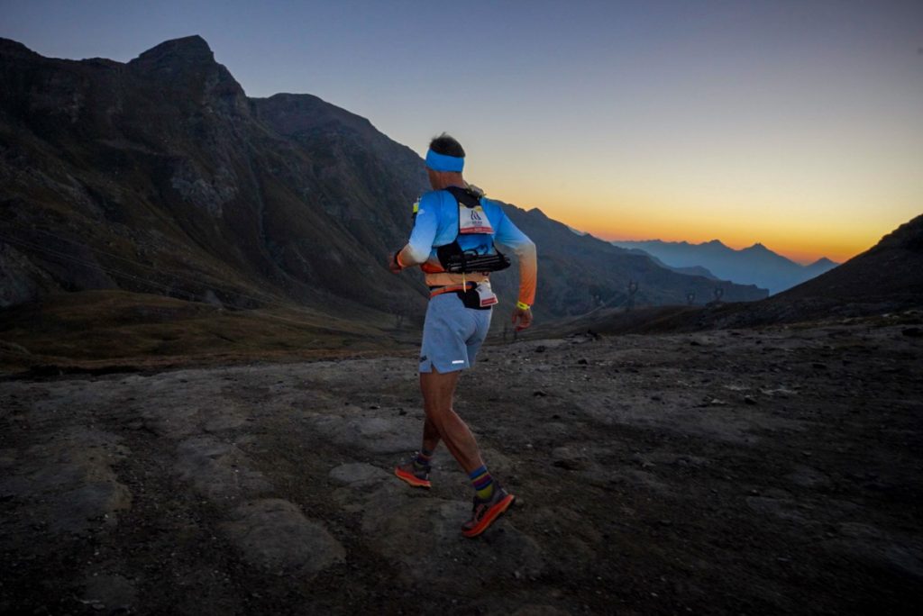 In discesa dalla Finestra di Champorcher Ph Nicola Biagetti _ Zzam! Agency