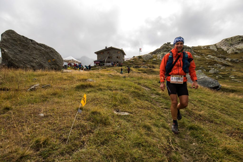 Luca Spada al Rifugio Deffeyes PH Pierre Lucianaz