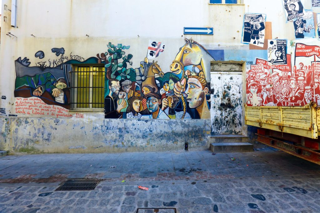 Murales a Orgosolo credit Stefano Amantini Atlantide