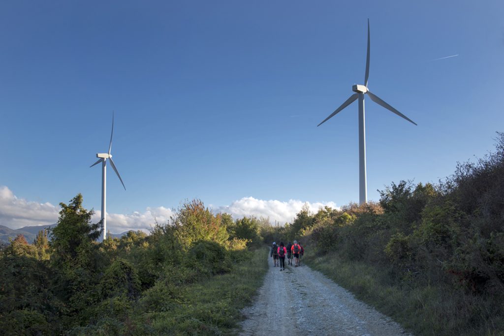 Parco eolico poco prima diiMadonna Dei Fornelli @RobertoCarnevali