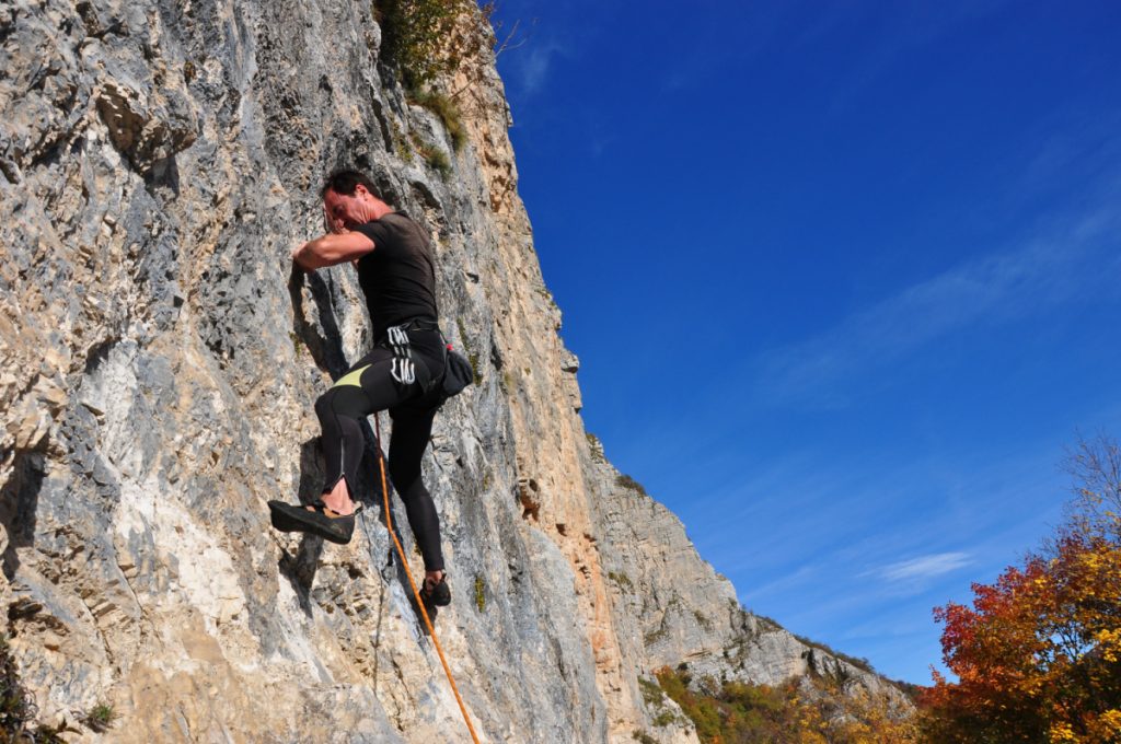 Pierluigi Bini sulla parete della Santissima Trinità, 2013, foto SA