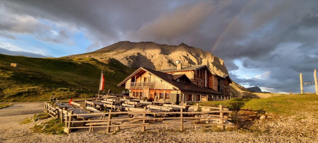 Rifugio Sasso Piatto