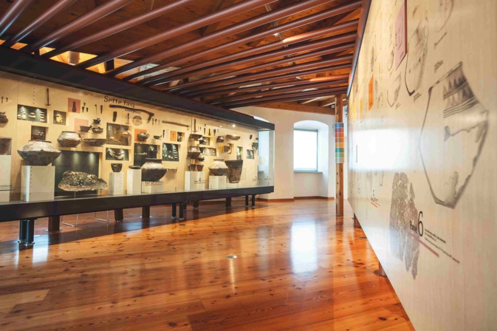 Una sala del Museo delle Palafitte ph_Tommaso Prugnola - Garda Dolomiti