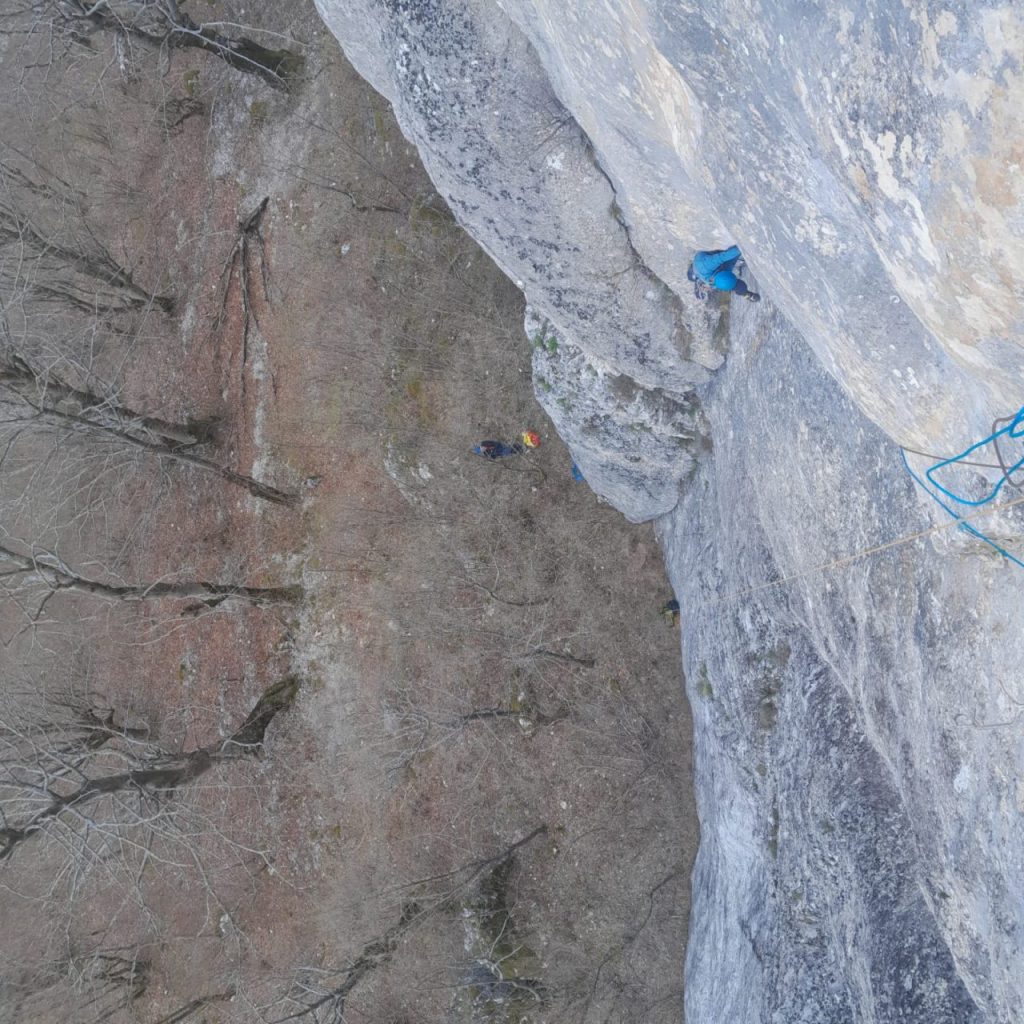 Il primo tiro della via Etnotrad. Foto Santi Llop