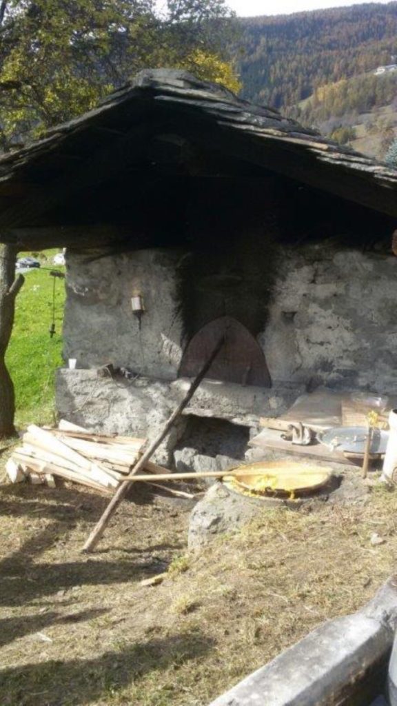 Forno a Cahtelair Doues