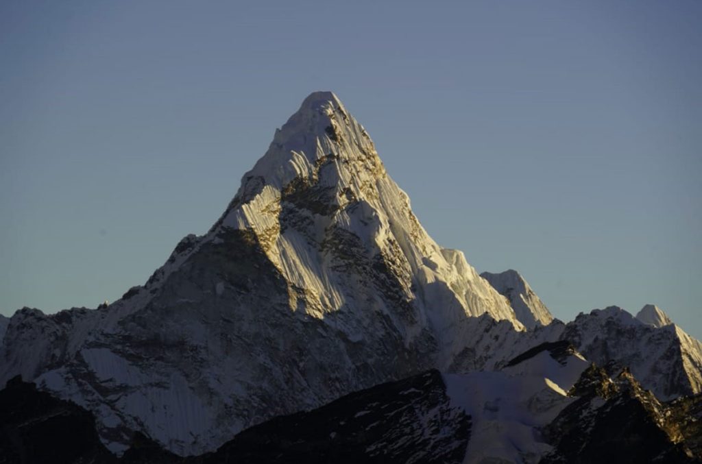 La piramide dell'Ama Dablam Foto Ernesto Macera Mascitelli