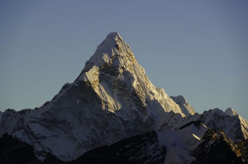 La piramide dell'Ama Dablam Foto Ernesto Macera Mascitelli