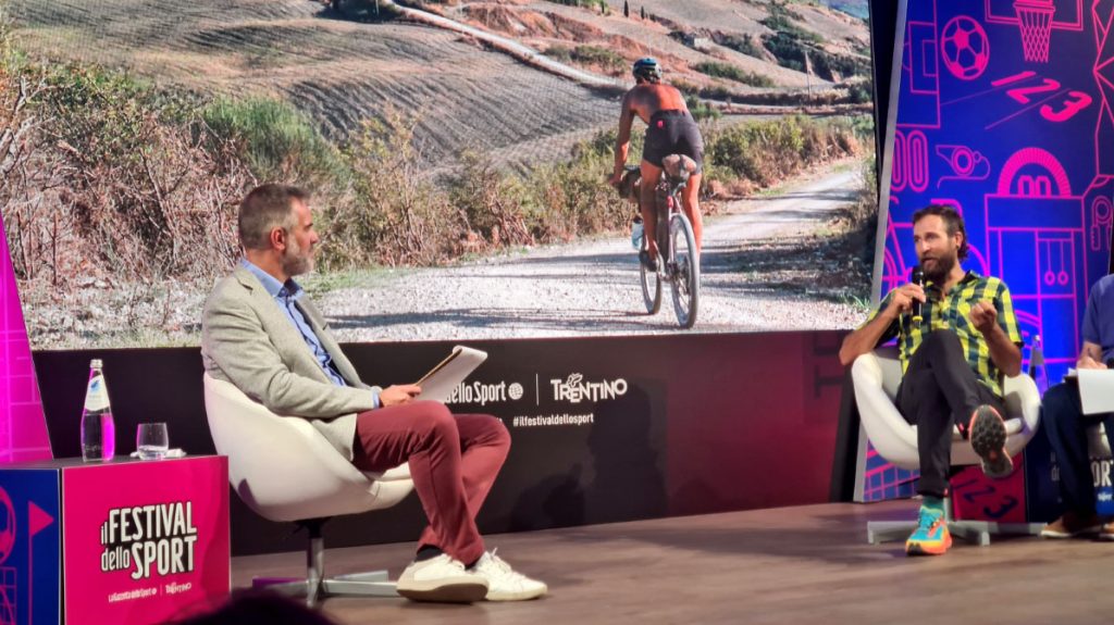 Anton Krupicka intervistato da Simone Battaggia, foto di Stefano Ardito