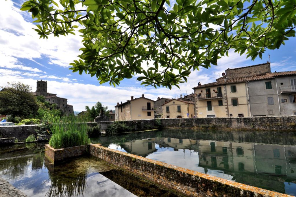 Santa Fiora la Peschiera credit Stefano Ardito
