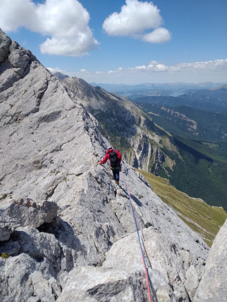 Sulla cresta Nord est del Corno Piccolo, foto Andrea Renzi
