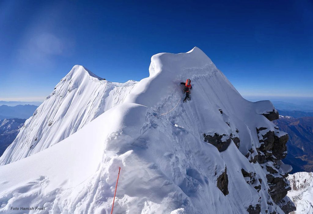 Matt Glenn in prossimità della cima sussidiaria del Surma Sarovar @Hamish Frost