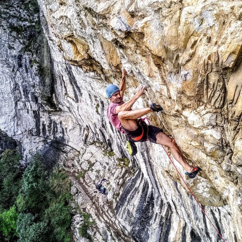 Matteo Gambaro su The Shining 8b+ falesia Cineplex. Foto Elena Chiappa