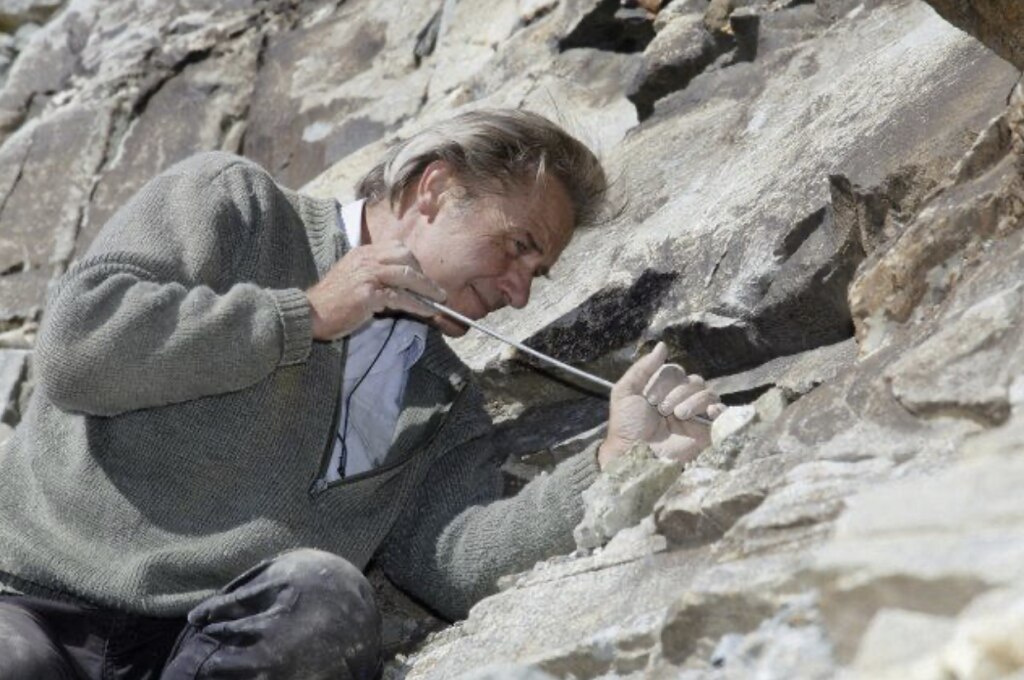 Un cercatore di cristalli