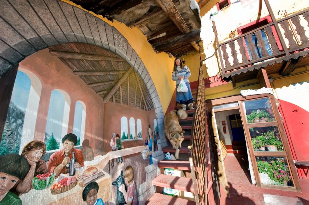 Un cortile di Usseaux