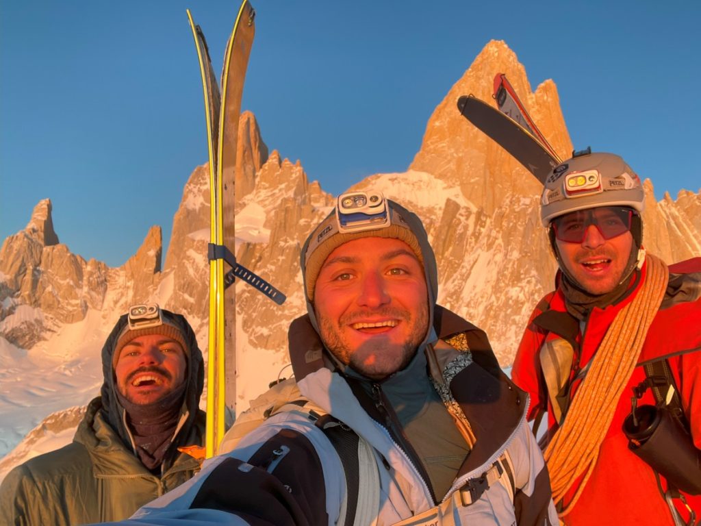 Vivian con i compagni di spedizione in Patagonia @Vivian Bruchez