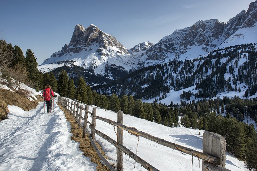 Camminando verso il Putia. Foto Roberto Carnevali