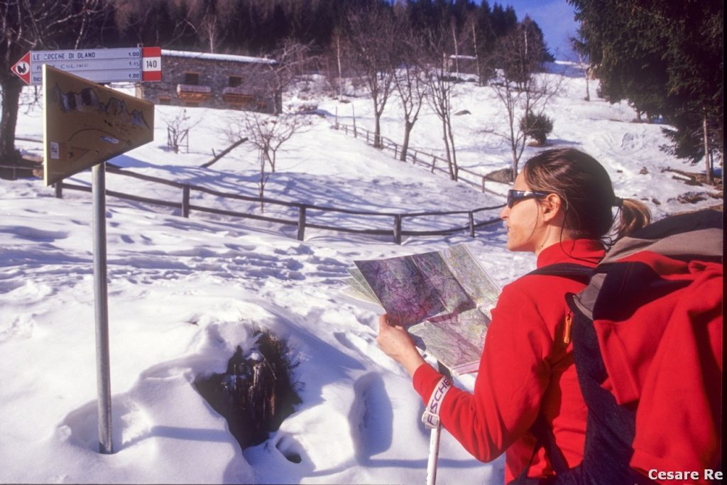Cartelli dai pressi del Rifugio della Corte. Foto Cesare Re