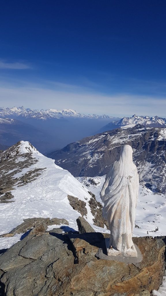 Dalla vetta del Rutor. Foto Roger Bovard