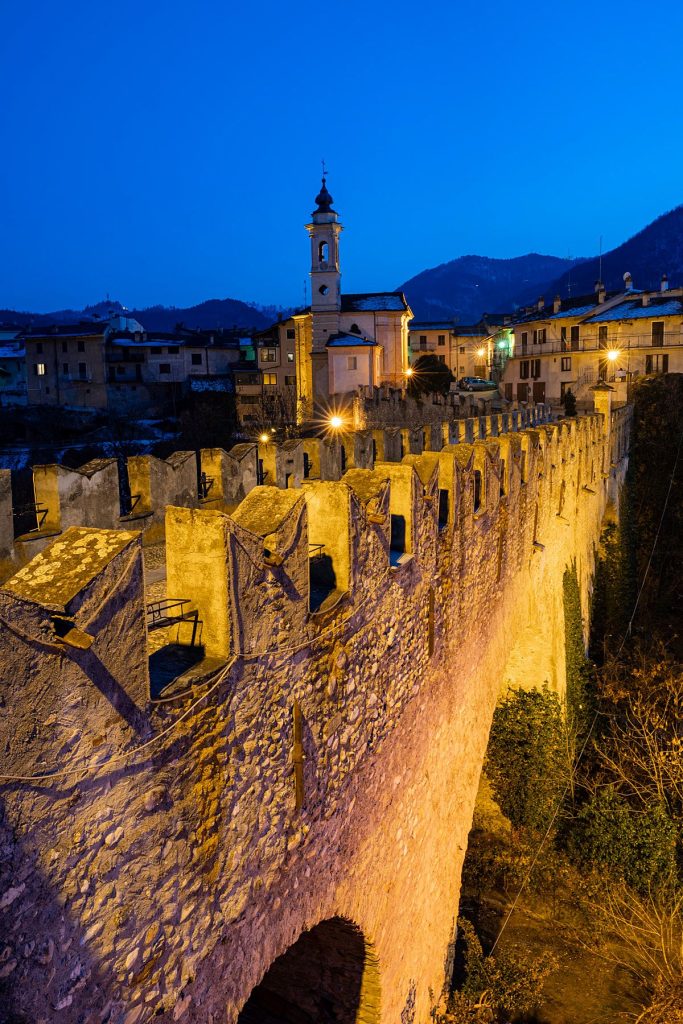 Il Ponte del Diavolo a Dronero. Foto Giacomo Meneghello, ClickAlps