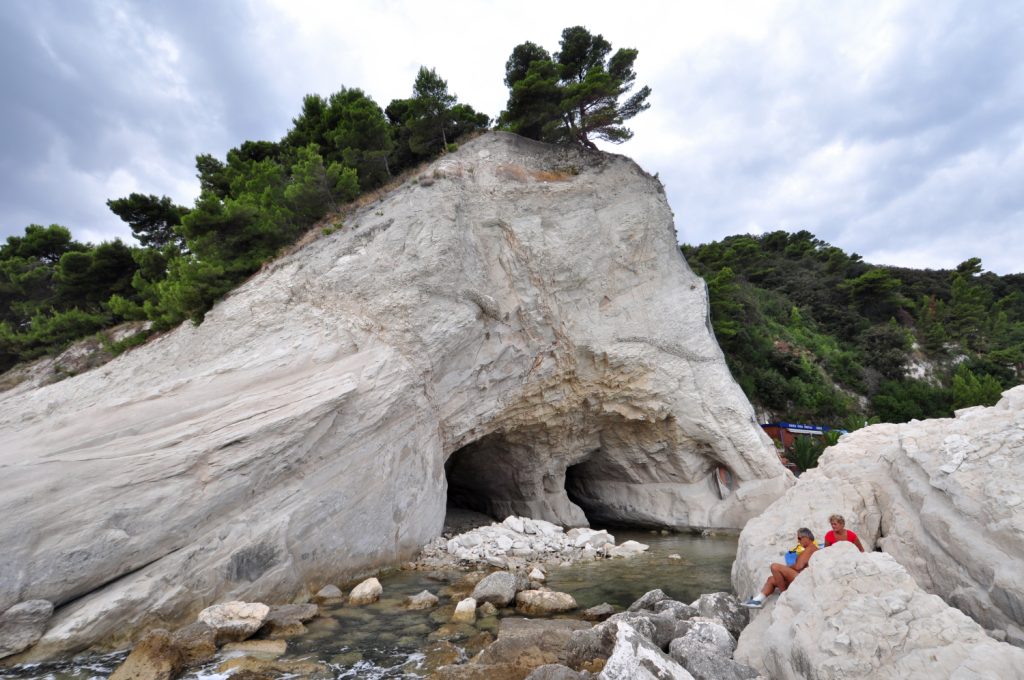 La grotta Urbani, foto Stefano Ardito