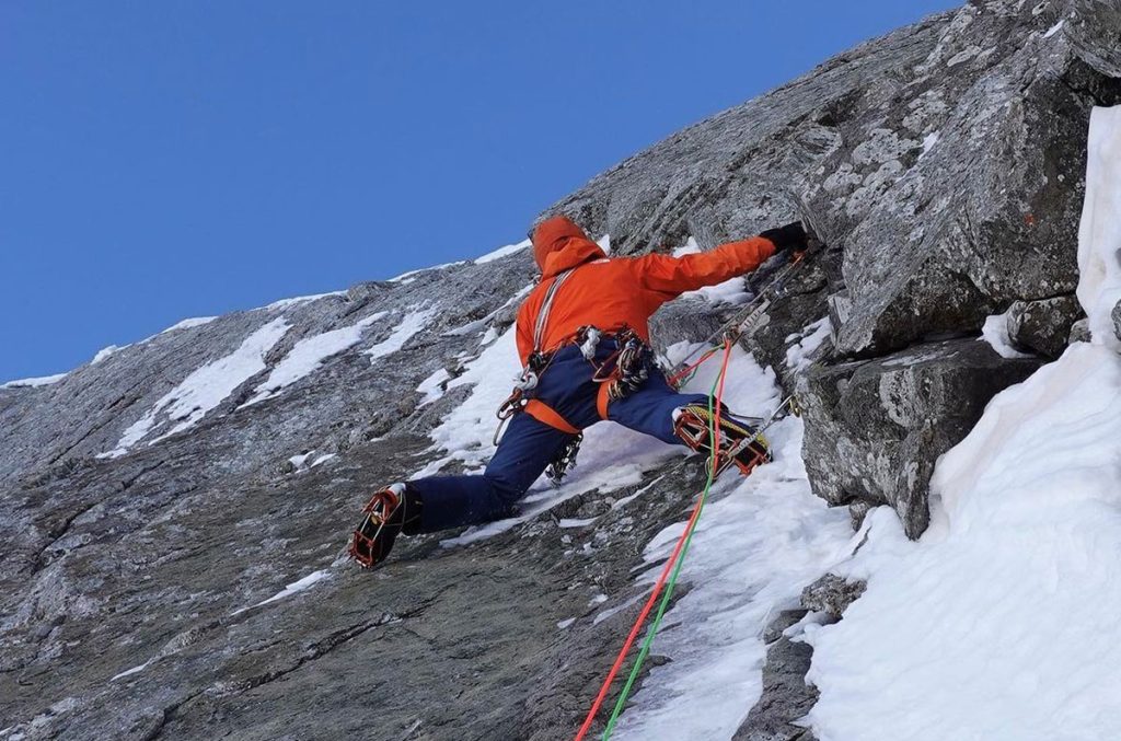 Sul Pic sans nom, negli Ecrins Foto IG Benjamin Védrines