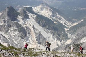 Escursione nelle Apuane. Foto CAI Carrara