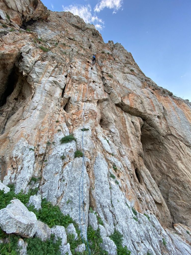 Pizzo Monaco, via trio pastorale. Foto Daniele Arena