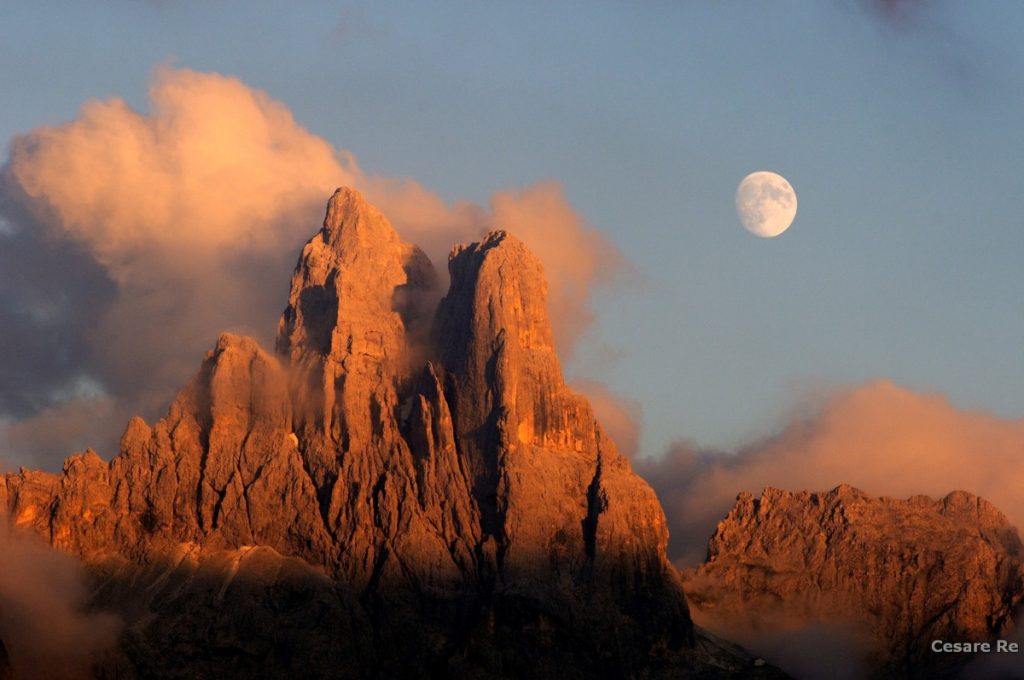 Sass Maor e Velo della Madonna dai pressi di San Martino di Castrozza. Foto Cesare Re