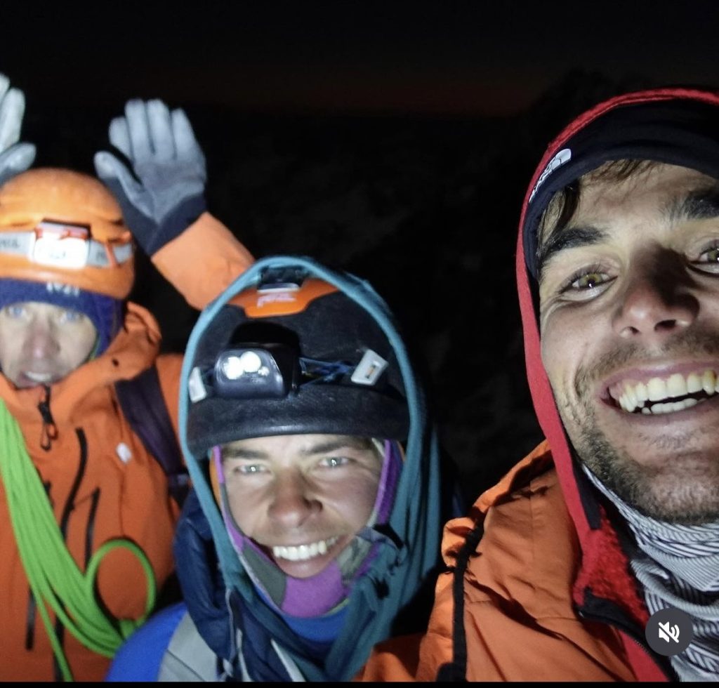 Sulla vetta del Pic sans nom Foto IG Benjamin Védrines