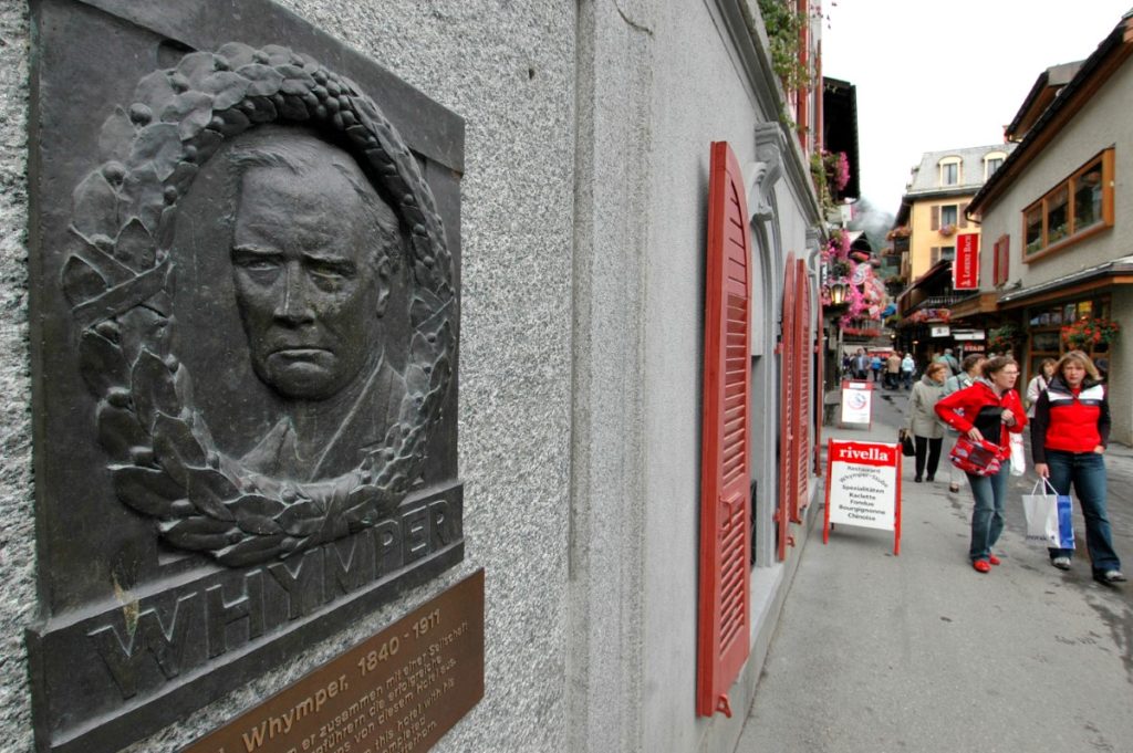 Zermatt, il monumento a Whymper, foto Stefano Ardito