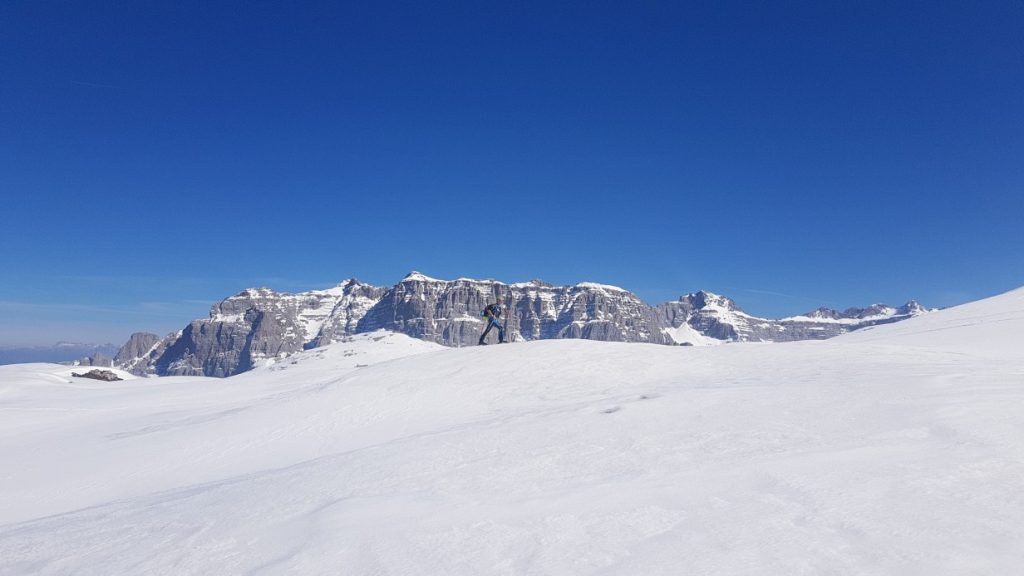 Andrea Pasquali in preparazione sulle nevi delle Dolomiti
