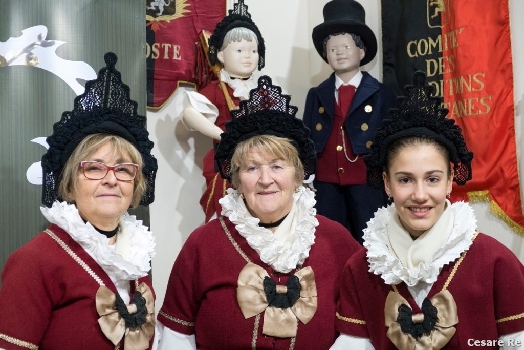 Costumi Tradizionali. Foto Cesare Re